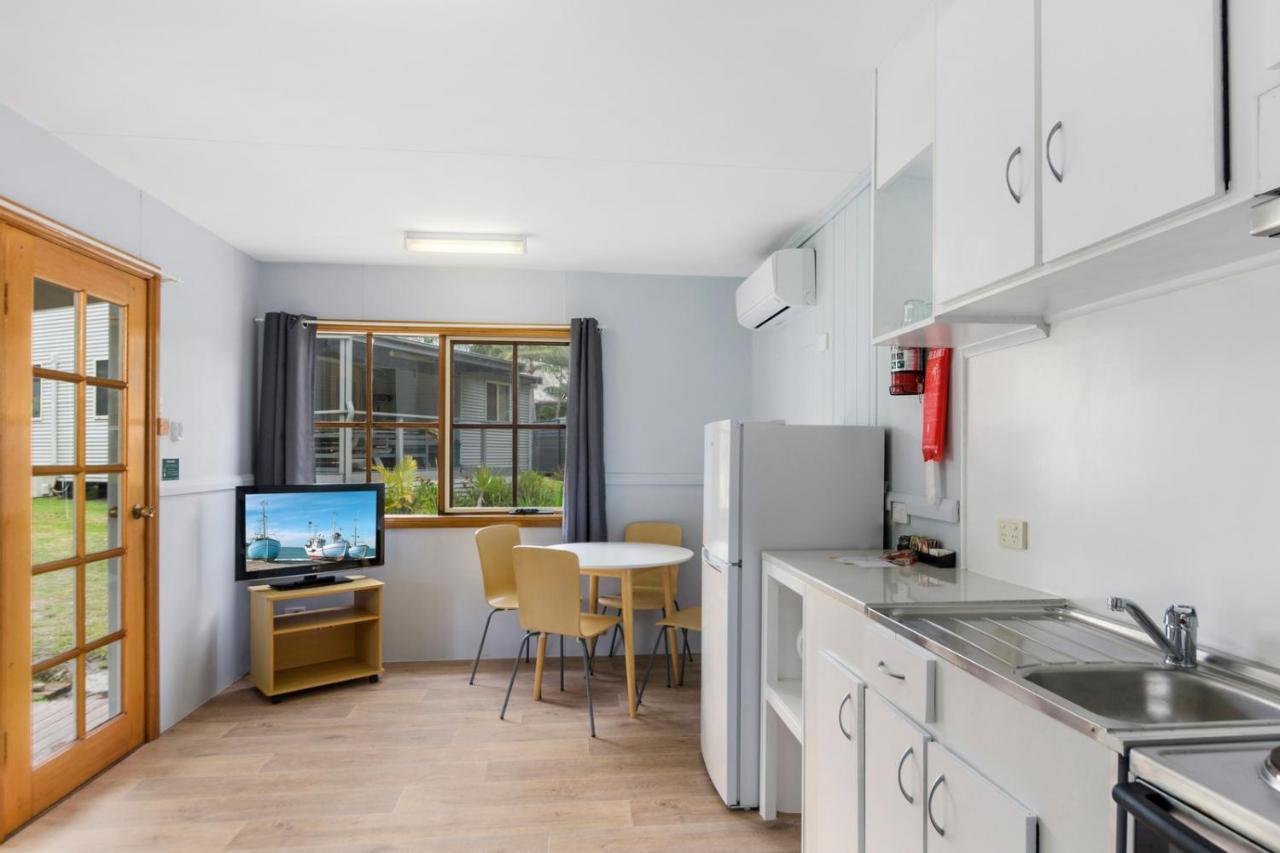 Wairo Beach Holiday Park Tabourie Lake Luaran gambar