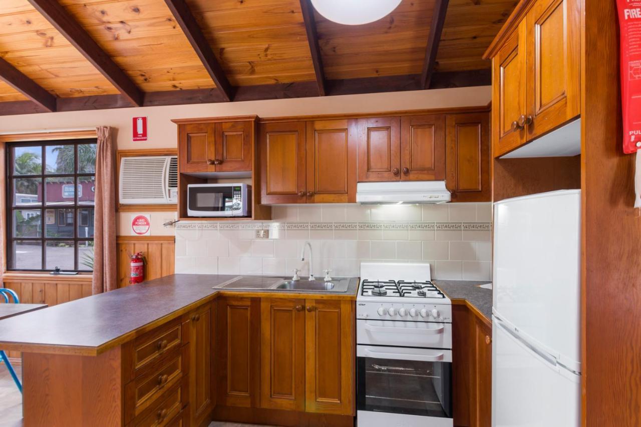 Wairo Beach Holiday Park Tabourie Lake Luaran gambar