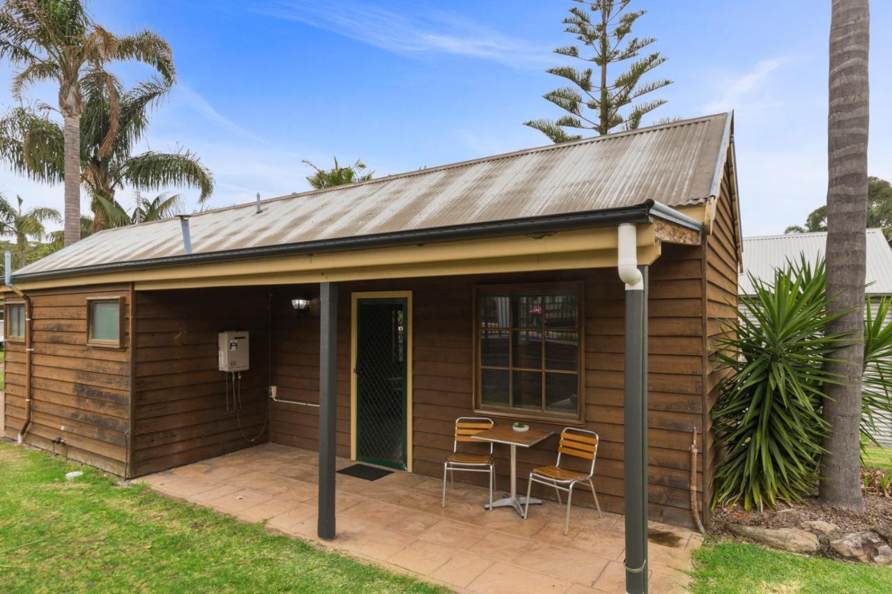 Wairo Beach Holiday Park Tabourie Lake Luaran gambar