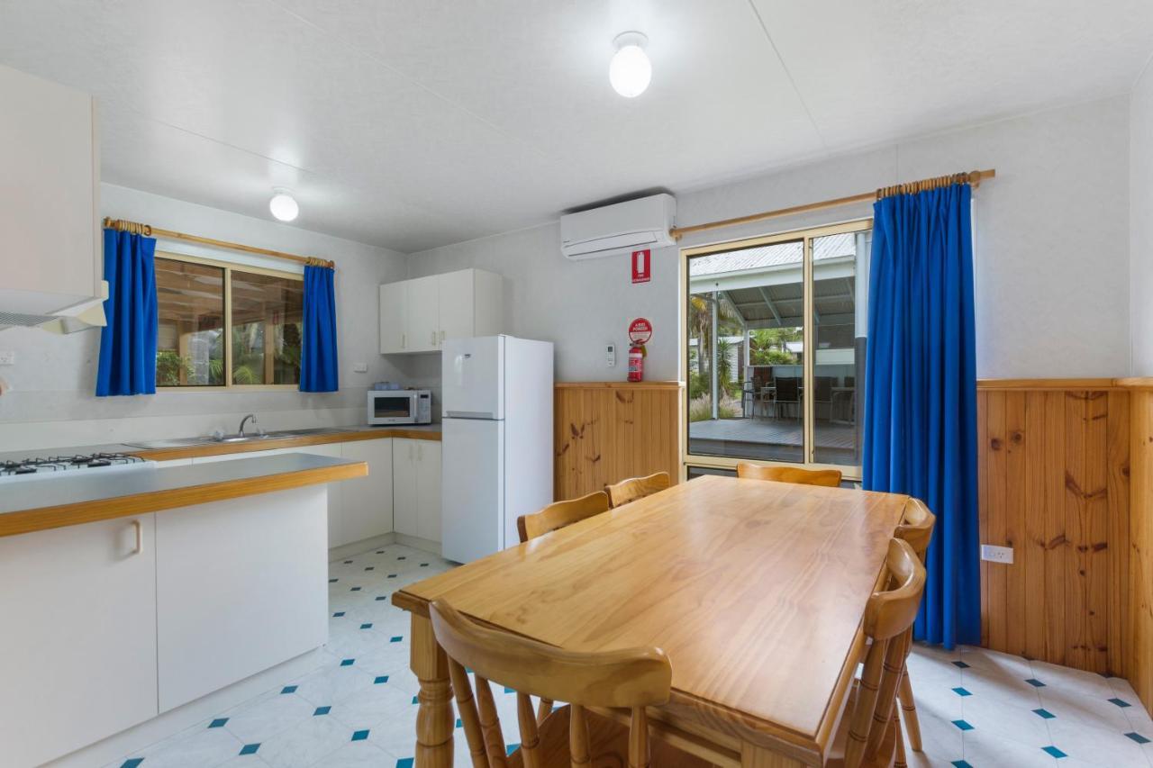 Wairo Beach Holiday Park Tabourie Lake Luaran gambar