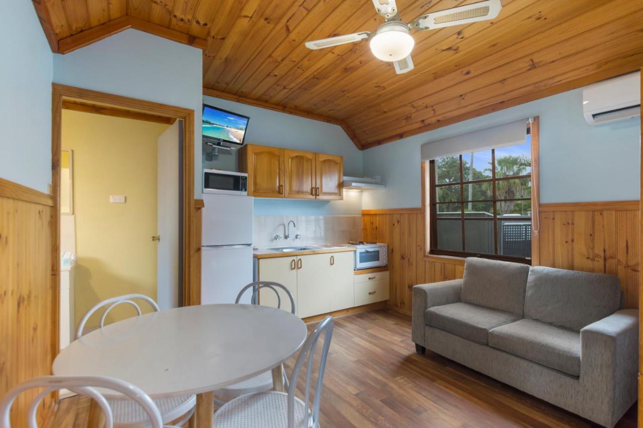 Wairo Beach Holiday Park Tabourie Lake Luaran gambar